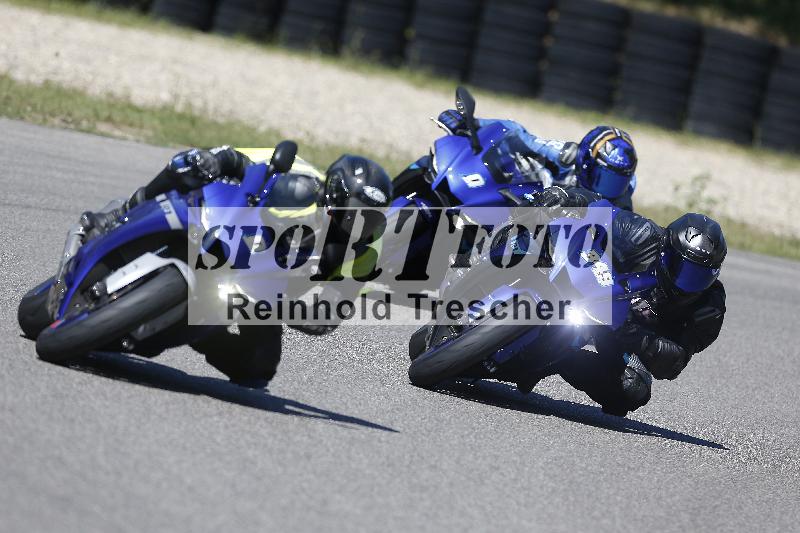 Archiv-2025/48 25.08.2025 Cornu Master School ADR/blau-bleu/0-4